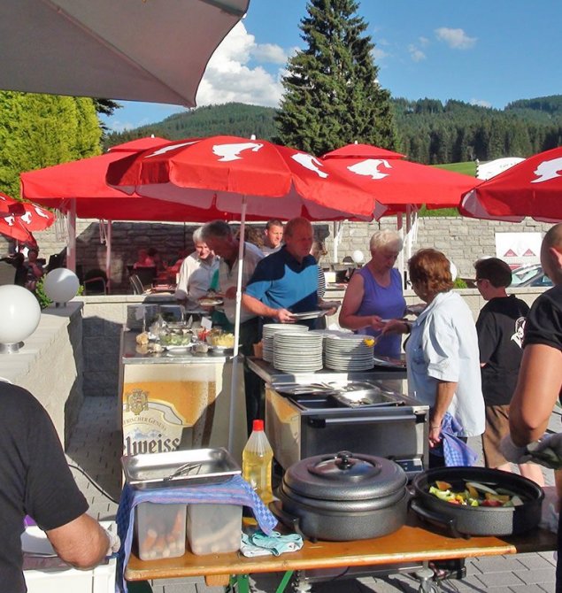 Grillfeiern im Sommer